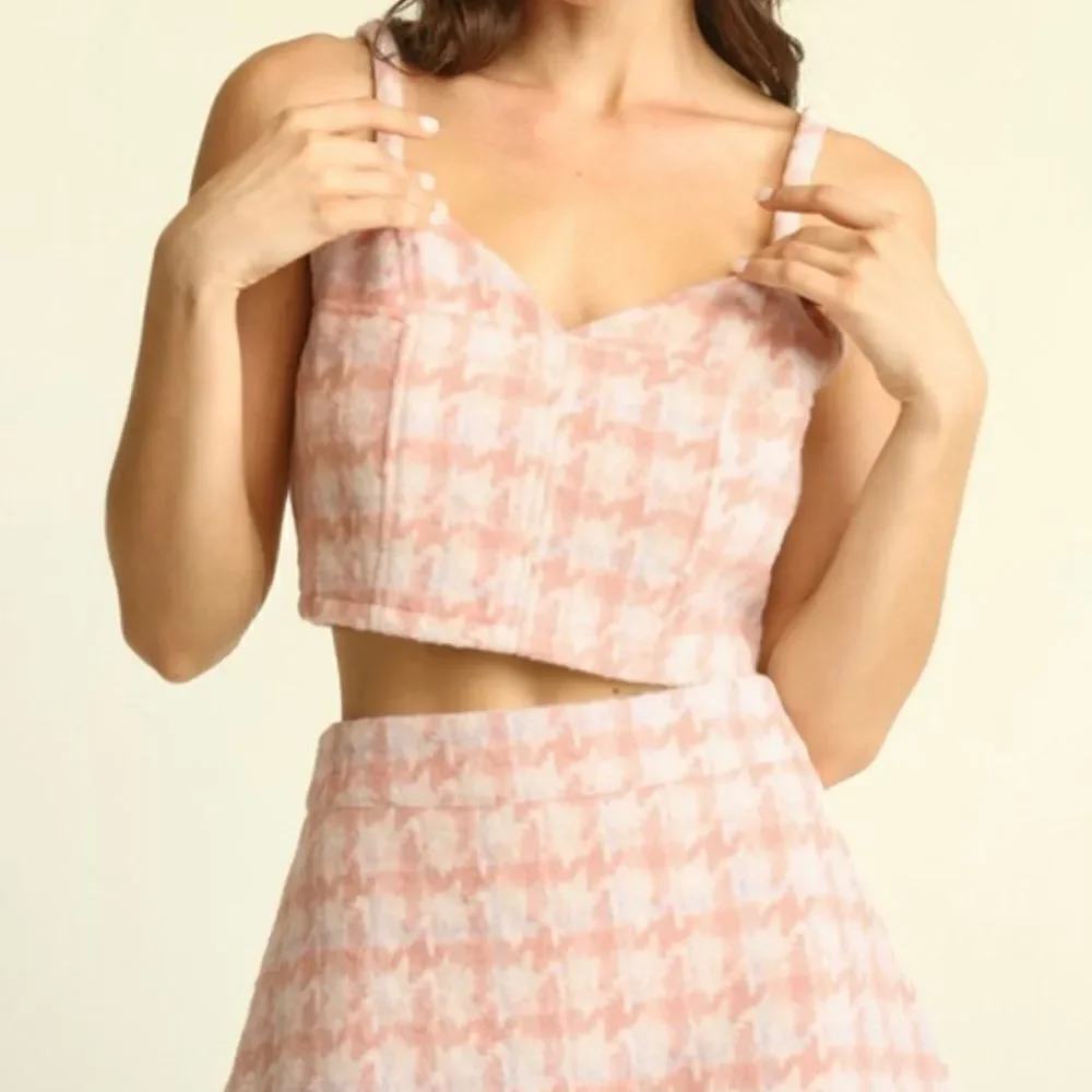 Pink houndstooth skirt set